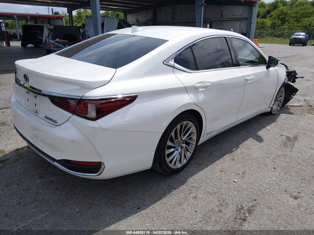 Продажа на аукционе авто 2022 Lexus Es 300h Ultra Luxury, vin: 58AFA1C17NU020235, номер лота: 44938118