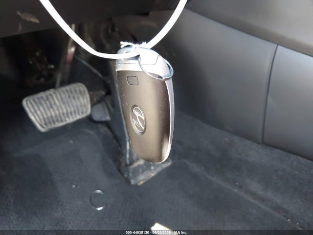 2023 Hyundai Tucson Sel მანქანა იყიდება აუქციონზე, vin: KM8JBCAE7PU185477, აუქციონის ნომერი: 44938130
