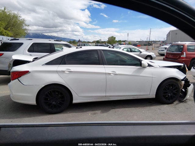 2011 Hyundai Sonata Gls მანქანა იყიდება აუქციონზე, vin: 5NPEB4AC0BH051651, აუქციონის ნომერი: 44938144