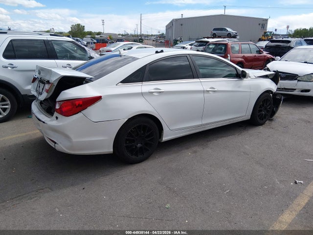 2011 Hyundai Sonata Gls მანქანა იყიდება აუქციონზე, vin: 5NPEB4AC0BH051651, აუქციონის ნომერი: 44938144