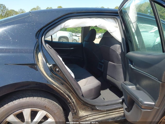 44938149 :رقم المزاد ، 4T1C11AK7LU864004 vin ، 2020 Toyota Camry Le مزاد بيع