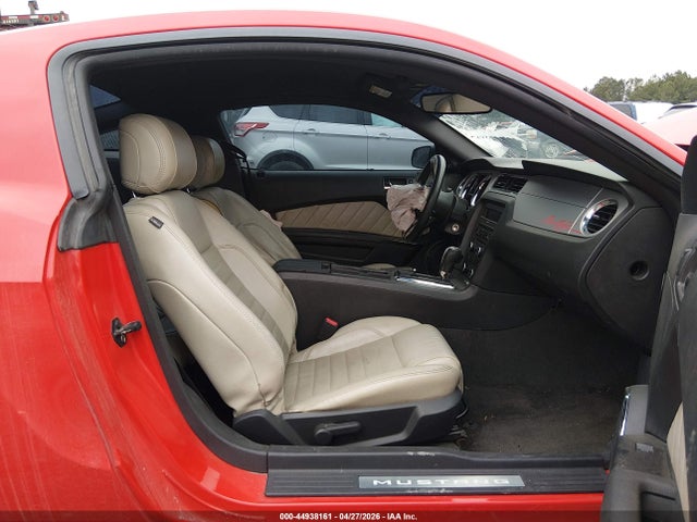 Продаж на аукціоні авто 2013 Ford Mustang V6 Premium, vin: 1ZVBP8AM0D5204419, номер лоту: 44938161