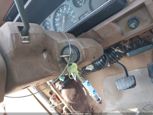Продажа на аукционе авто 1985 Nissan 720, vin: 1N6ND01S1FC305862, номер лота: 44938163