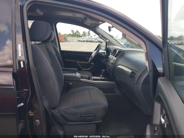 2015 Nissan Armada Sv მანქანა იყიდება აუქციონზე, vin: 5N1BA0NDXFN601103, აუქციონის ნომერი: 44938166