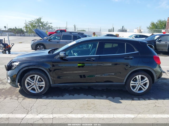 W1NTG4EB3LU029248 Mercedes-Benz GLA 250