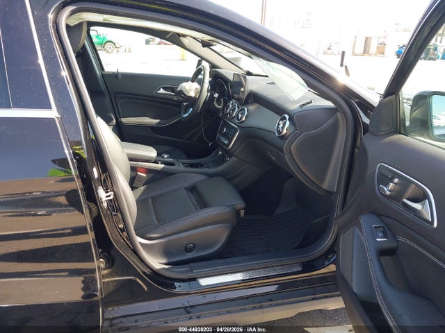 W1NTG4EB3LU029248 Mercedes-Benz GLA 250