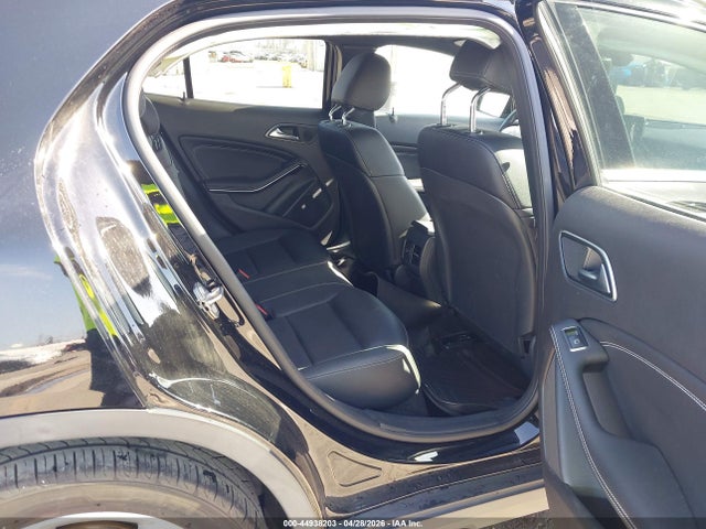 W1NTG4EB3LU029248 Mercedes-Benz GLA 250