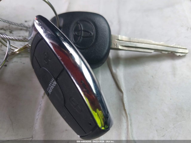 Toyota COROLLA L 2015 5YFBURHE8FP317461 Image 11