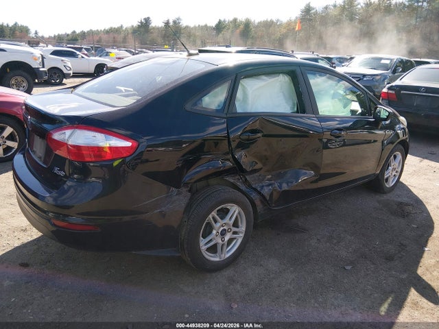 3FADP4BJ6KM117310 Ford FIESTA SE