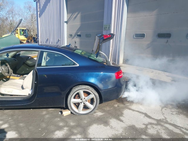 Aukcja sprzedaży 2010 Audi A5 2.0t Premium, vin: WAULFAFR4AA037567, numer aukcji: 44938210