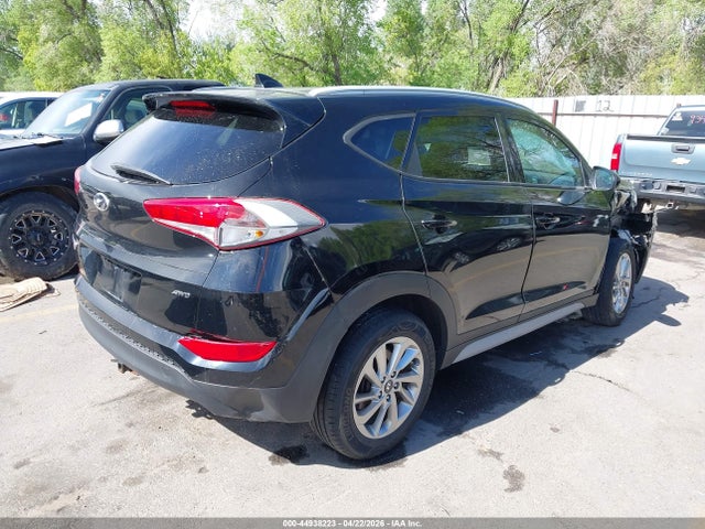 KM8J3CA48JU664485 Hyundai TUCSON SEL