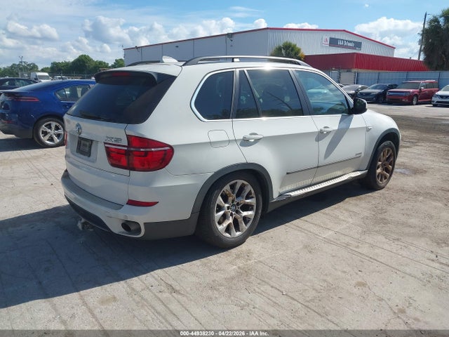 44938230 :رقم المزاد ، 5UXZV4C50D0B22548 vin ، 2013 Bmw X5 مزاد بيع