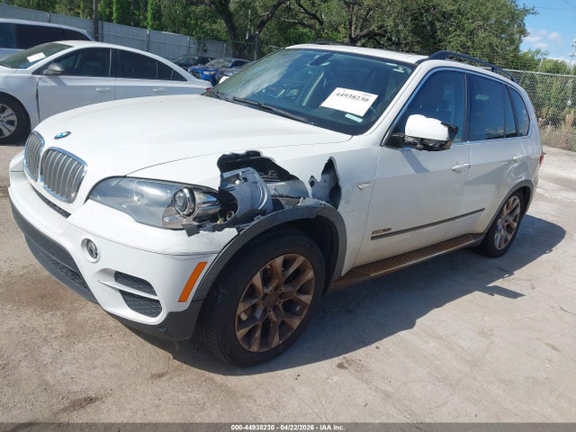 44938230 :رقم المزاد ، 5UXZV4C50D0B22548 vin ، 2013 Bmw X5 مزاد بيع