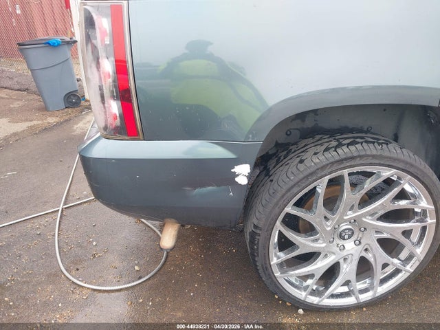 Продаж на аукціоні авто 2009 Gmc Yukon Slt2, vin: 1GKFK33039R193565, номер лоту: 44938231