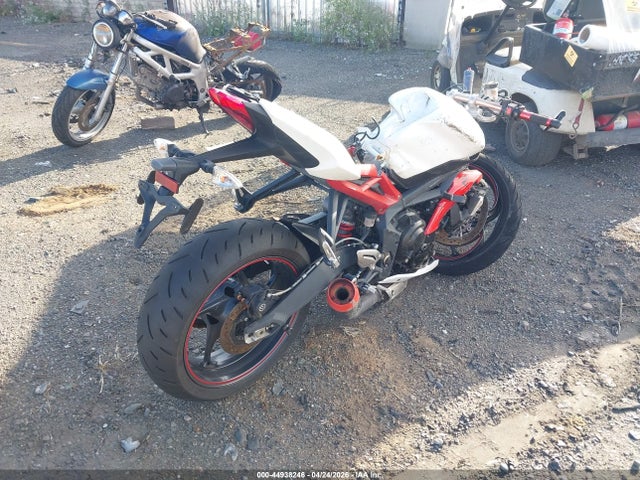 2016 Triumph Motorcycle Street Triple R/abs მანქანა იყიდება აუქციონზე, vin: SMTL03NE8GT742482, აუქციონის ნომერი: 44938246
