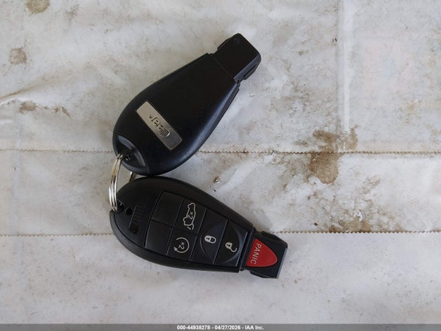 Продажа на аукционе авто 2012 Jeep Grand Cherokee Laredo, vin: 1C4RJFAG5CC293447, номер лота: 44938278