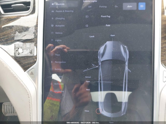 Aukcja sprzedaży 2016 Tesla Model S 60/70/75/85, vin: 5YJSA1E15GF144359, numer aukcji: 44938282