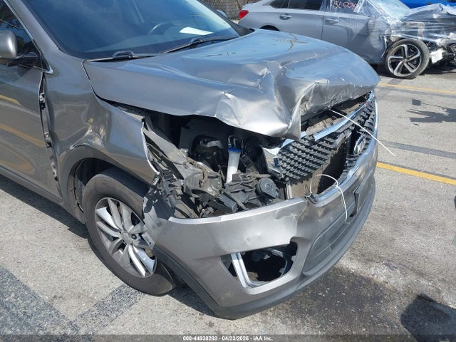 Продажа на аукционе авто 2018 Kia Sorento 2.4l Lx, vin: 5XYPG4A39JG429322, номер лота: 44938288