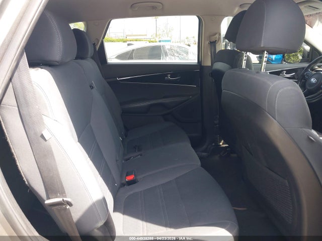 Продажа на аукционе авто 2018 Kia Sorento 2.4l Lx, vin: 5XYPG4A39JG429322, номер лота: 44938288