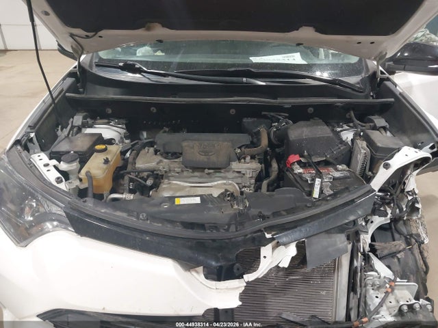 Toyota Rav4 Adventure 2018 2T3RFREV4JW829410 Image 10