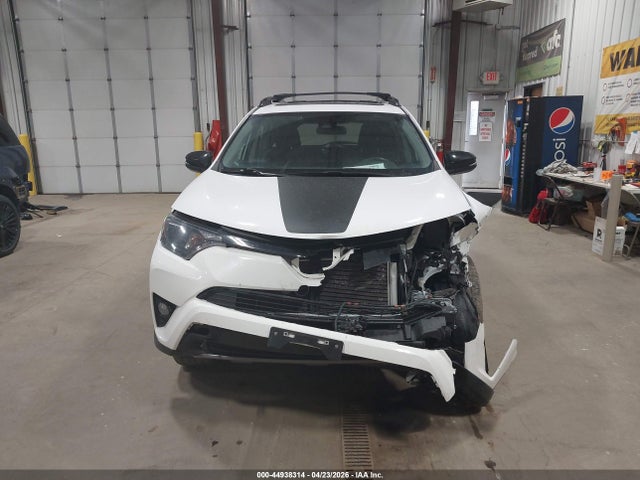 Toyota Rav4 Adventure 2018 2T3RFREV4JW829410 Image 12