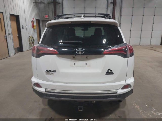 Toyota Rav4 Adventure 2018 2T3RFREV4JW829410 Image 16