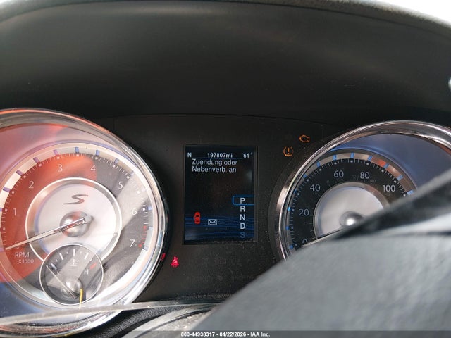 44938317 :رقم المزاد ، 2C3CCAGG6DH743944 vin ، 2013 Chrysler 300 300s مزاد بيع