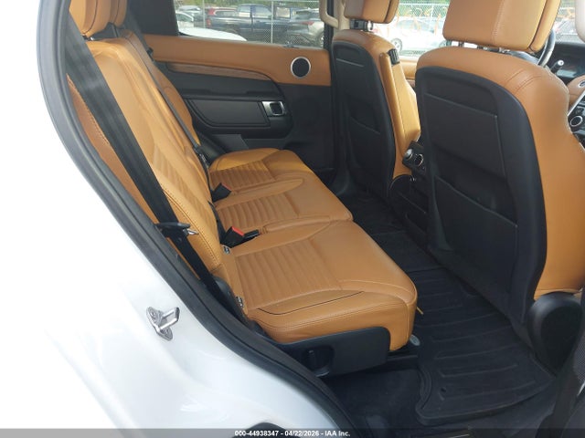 SALRT2RK7JA048310 Land Rover Discovery Hse Luxury