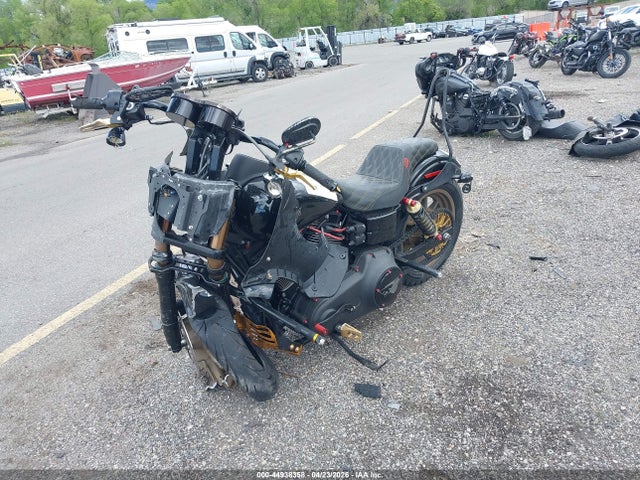 2017 Harley-davidson Fxdls მანქანა იყიდება აუქციონზე, vin: 1HD1GS81XHC321142, აუქციონის ნომერი: 44938358
