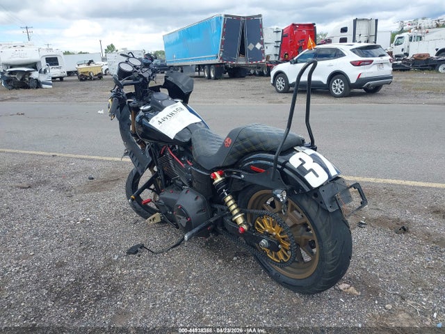 2017 Harley-davidson Fxdls მანქანა იყიდება აუქციონზე, vin: 1HD1GS81XHC321142, აუქციონის ნომერი: 44938358