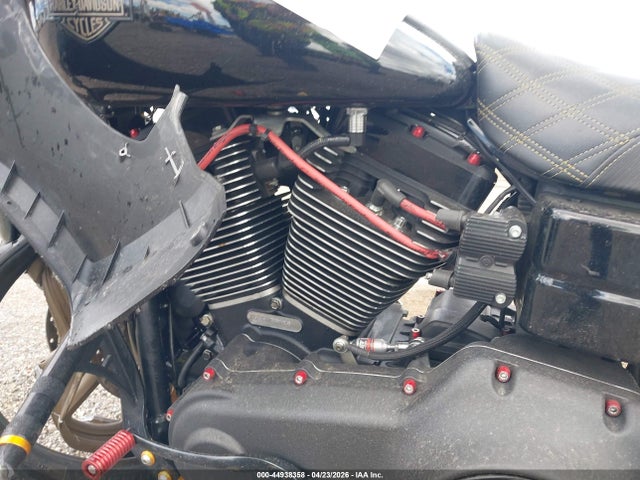 2017 Harley-davidson Fxdls მანქანა იყიდება აუქციონზე, vin: 1HD1GS81XHC321142, აუქციონის ნომერი: 44938358