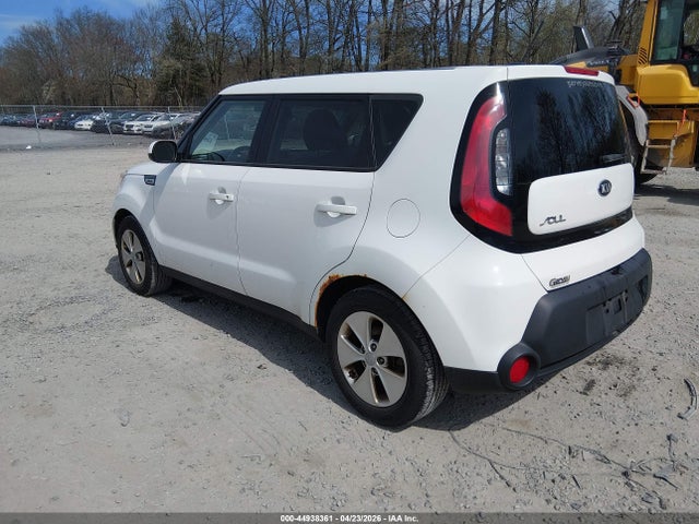Продажа на аукционе авто 2015 Kia Soul, vin: KNDJN2A21F7222385, номер лота: 44938361