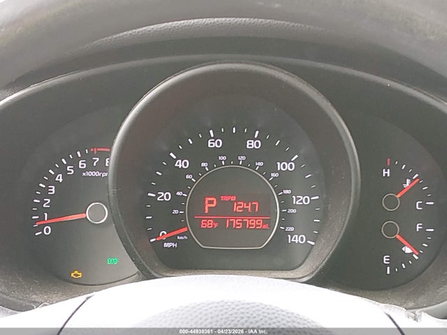 Продажа на аукционе авто 2015 Kia Soul, vin: KNDJN2A21F7222385, номер лота: 44938361