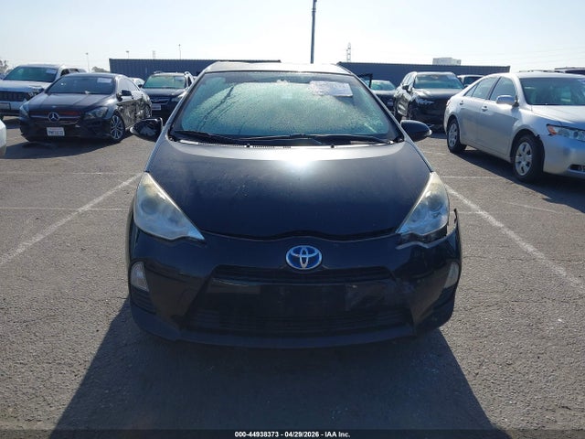 Продажа на аукционе авто 2014 Toyota Prius C Three, vin: JTDKDTB37E1565255, номер лота: 44938373