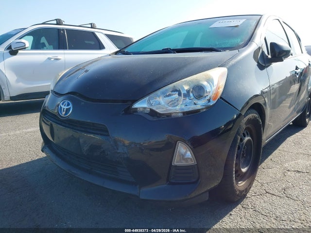 Продажа на аукционе авто 2014 Toyota Prius C Three, vin: JTDKDTB37E1565255, номер лота: 44938373