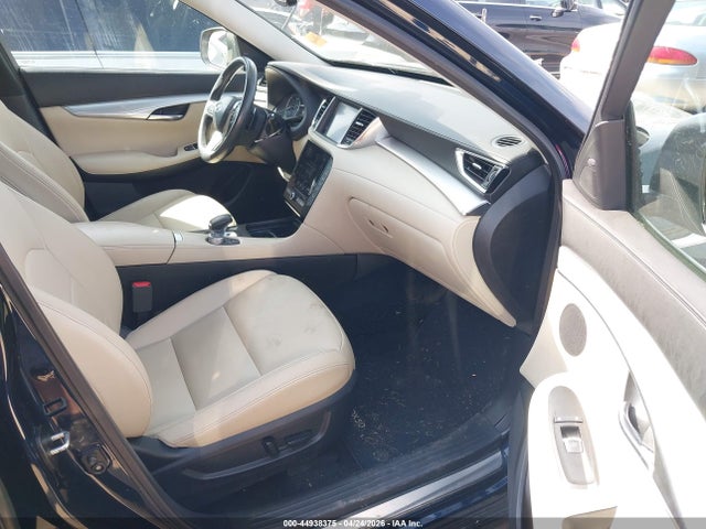 44938375 :رقم المزاد ، 3PCAJ5M34LF100921 vin ، 2020 Infiniti Qx50 Essential Awd مزاد بيع