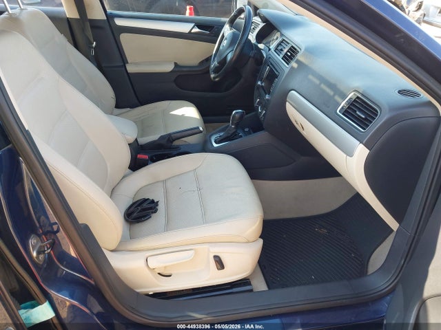 Aukcja sprzedaży 2014 Volkswagen Jetta 1.8t Se, vin: 3VWD17AJ4EM411952, numer aukcji: 44938396