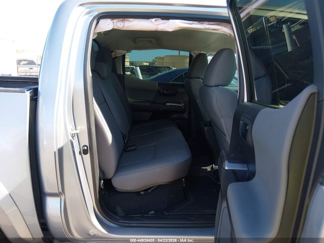 3TMAZ5CN5LM130890 Toyota Tacoma Sr5 V6