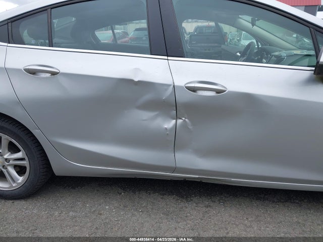 Продаж на аукціоні авто 2018 Chevrolet Cruze Lt Auto, vin: 1G1BE5SM2J7200340, номер лоту: 44938414