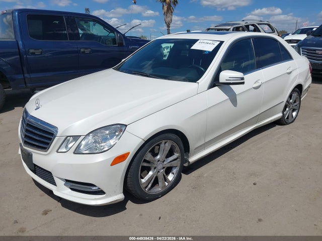 44938426 :رقم المزاد ، WDDHF5KB8DA709889 vin ، 2013 Mercedes-benz E 350 مزاد بيع