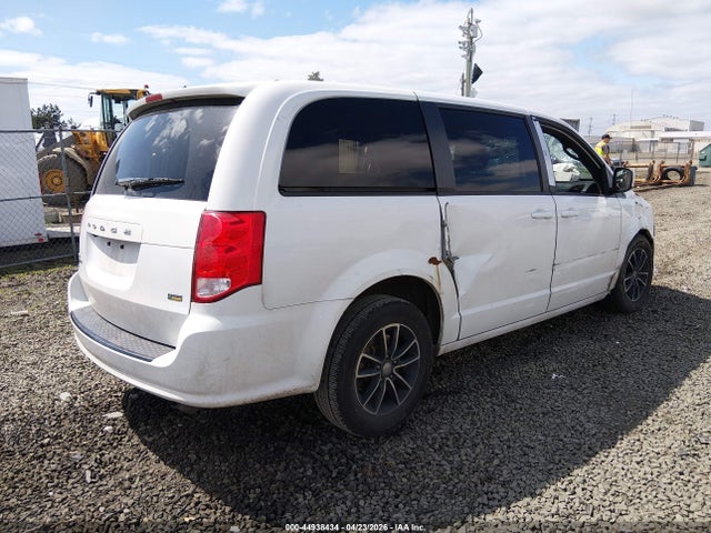 2C4RDGBGXJR202382 Dodge Grand Caravan Se Plus