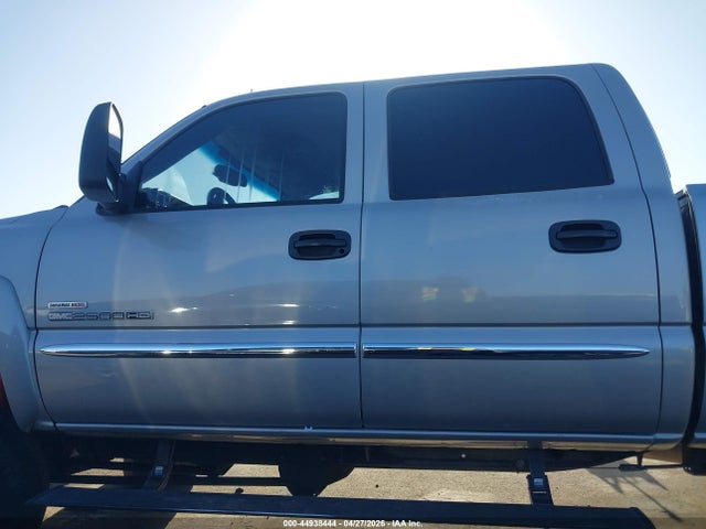 44938444 :رقم المزاد ، 1GTHK23284F236677 vin ، 2004 Gmc Sierra 2500hd Slt مزاد بيع