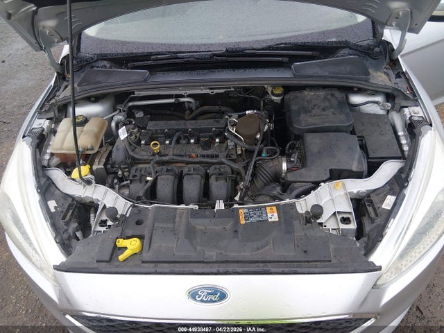 Ford FOCUS SE 2015 1FADP3F21FL245135 Image 10