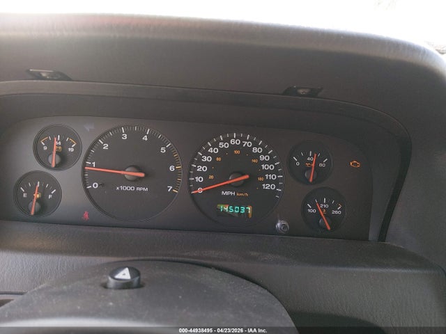 2000 Jeep Grand Cherokee Laredo მანქანა იყიდება აუქციონზე, vin: 1J4GW48SXYC249257, აუქციონის ნომერი: 44938495