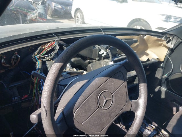 1995 Mercedes-benz Sl 500 მანქანა იყიდება აუქციონზე, vin: WDBFA67E4SF125481, აუქციონის ნომერი: 44938507