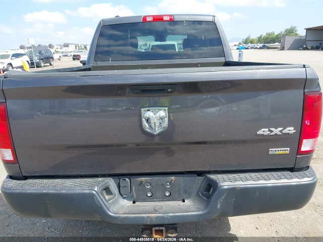 Aukcja sprzedaży 2018 Ram 1500 Tradesman  4x4 5'7 Box, vin: 1C6RR7KGXJS306801, numer aukcji: 44938519