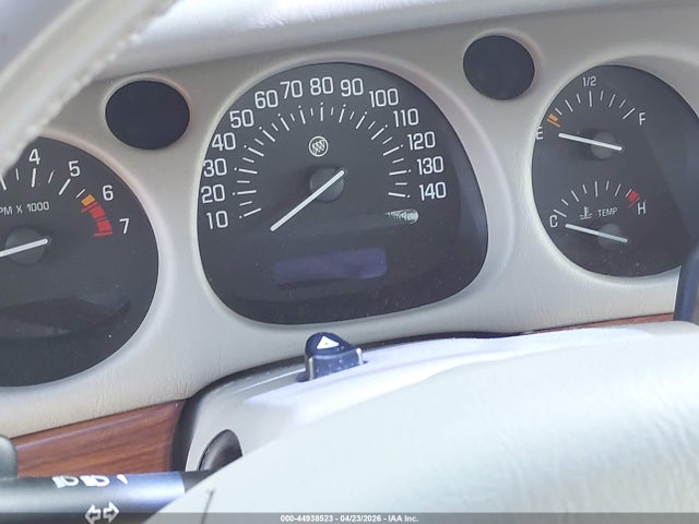 44938523 :رقم المزاد ، 1G4HP54K224205446 vin ، 2002 Buick Lesabre Custom مزاد بيع