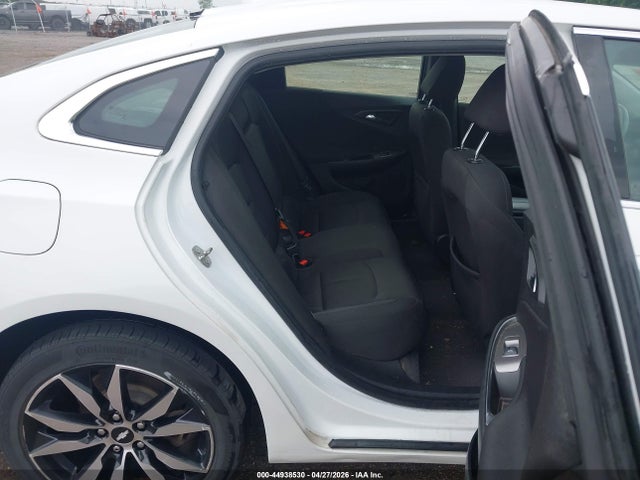 Продаж на аукціоні авто 2018 Chevrolet Malibu Lt, vin: 1G1ZD5ST8JF277177, номер лоту: 44938530