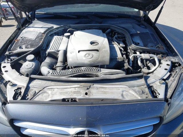 55SWF4JB9GU154541 Mercedes-Benz C 300