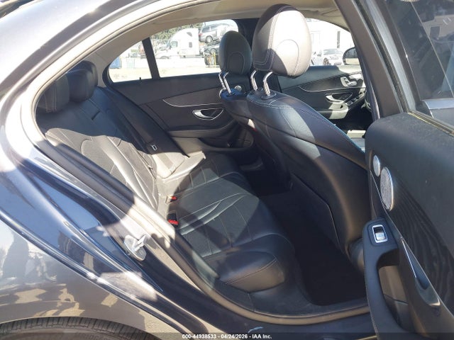55SWF4JB9GU154541 Mercedes-Benz C 300